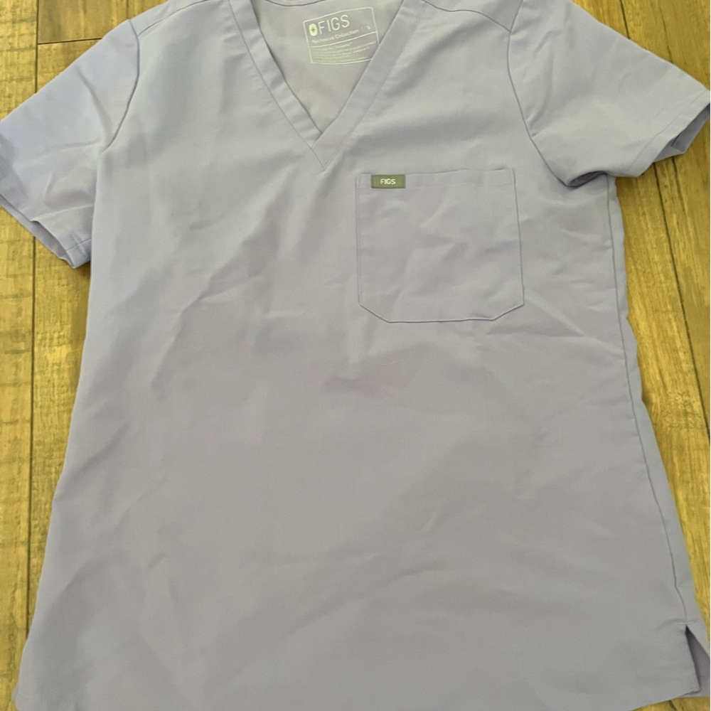 Dusty blue figs scrub top